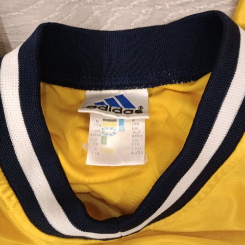 Adidas Teamwear shirt used, yellow and blue, size 176 (S/M)