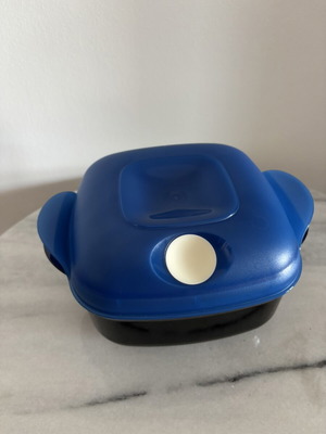 Tupperware 1.2 liter microwave bowl