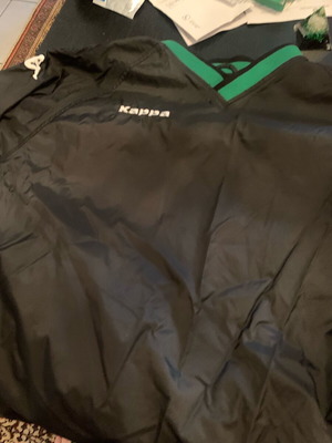 Kappa windbreaker XL green like new