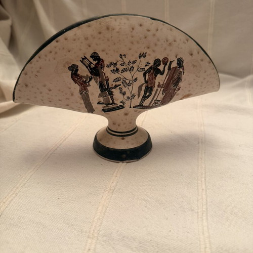 Napkin holder Greek style design used