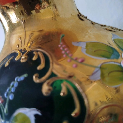 Murano vase emerald green with 24k gold leaf overlay like new