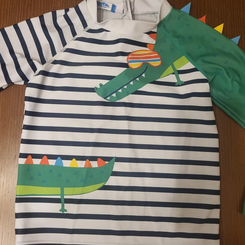 Boys' beach swimwear set age 5, like new