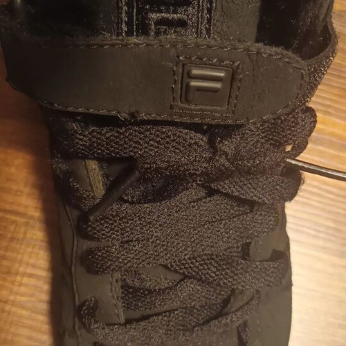 Fila women's shoes size 37.5, black, athletic