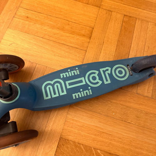 Mini Micro Deluxe kids scooter, dark green