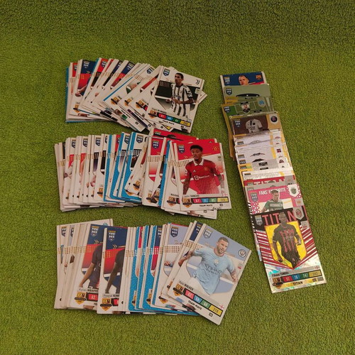 FIFA 365 Panini Adrenalyn XL 2023 cards like new, pack of 185