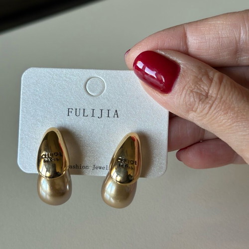 Steel earrings new, beige and gold
