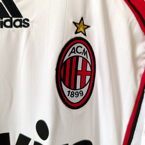 AC Milan retro jersey 2006/07 Kaka #22 size L