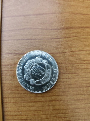 Manchester United Memory Coin like new, collectible souvenir