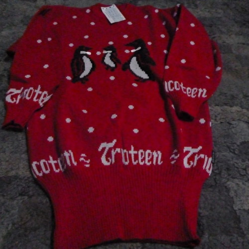 Tricoteen vintage knitted sweater new, size M