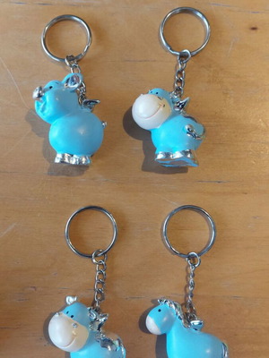 Keychains like new, set of 4, blue