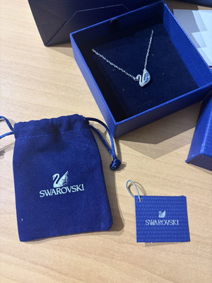 Swarovski necklace, silver, new