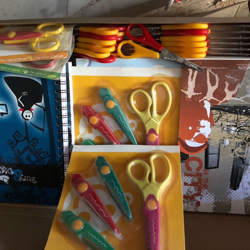Graphic supplies and crafts new