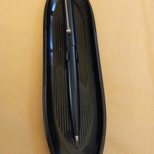 Mechanical pencil like new