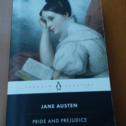 Pride and Prejudice Jane Austen Penguin Classics vintage edition like new, English