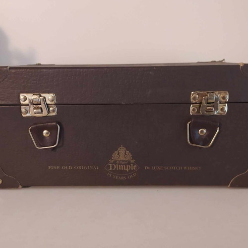 Dimple whiskey 15 years old box used, leather outside, paper inside