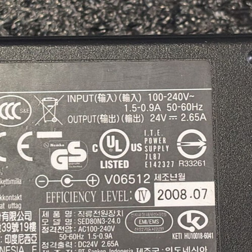 Fujitsu PA03010-6522 original charger used, 24V 2.65A 64W 5.5x2.5mm