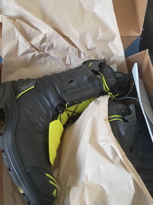 Haix Fire Eagle 2.0 Boots Size 42 New