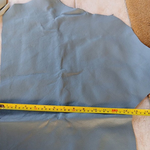 Leather piece like new, gray, 80x35 cm
