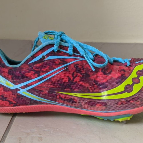 Saucony Ballista track spikes like new, size 38.5, multicolor