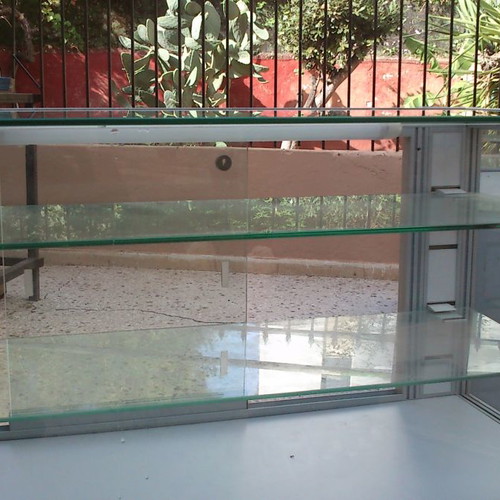 Professional display cases used, pack of 6, aluminum and glass