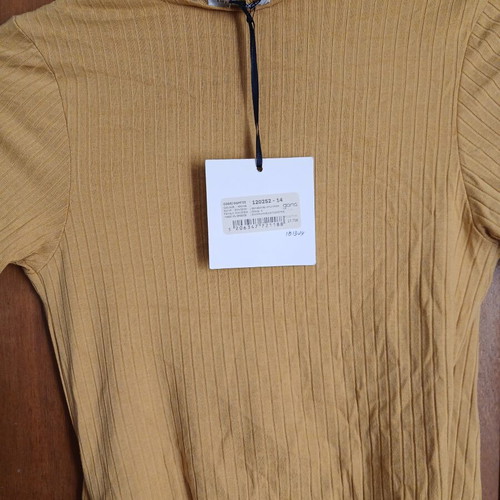 Gang Girl T-shirt new, size 164 cm, gold color