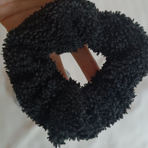 Cotton hair ties set of two, like new, gray and black