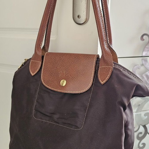 Longchamp handbag like new, brown