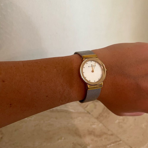 Skagen watch silver stainless steel like new