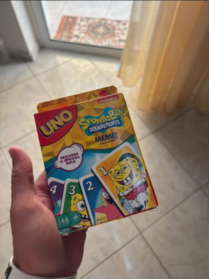 Uno Spongebob card game
