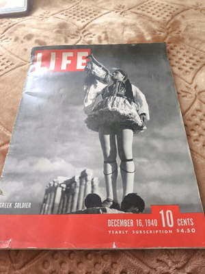 Περιοδικό LIFE μεταχειρισμένο 16 Δεκεμβρίου 1940 με Έλληνα Ευζώνα