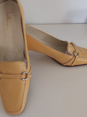 Παπούτσια γόβες νούμερο 37 καινούργια