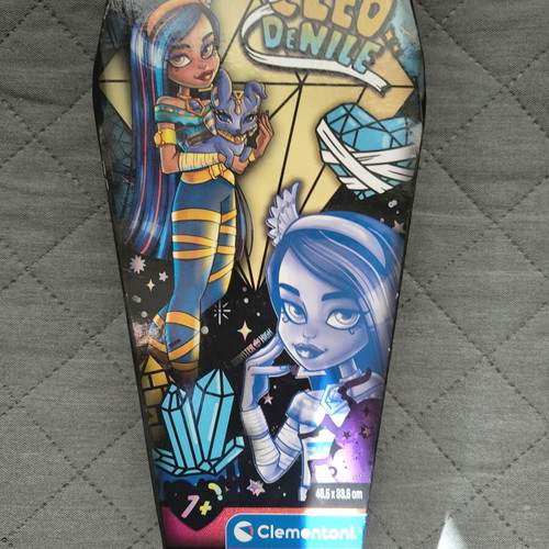 Monster High puzzle 150 pieces used