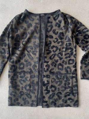 Sfera women's long cardigan like new, animal print, size M