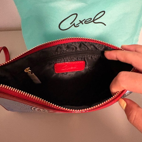 Axel Sgraffito envelope bag like new
