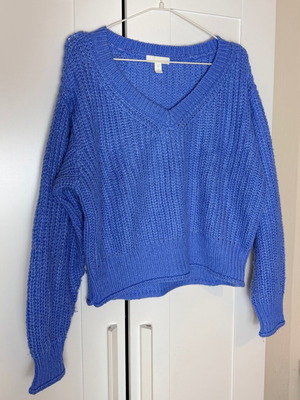 Knitted women's sweater XS blue light blue used, wide fit