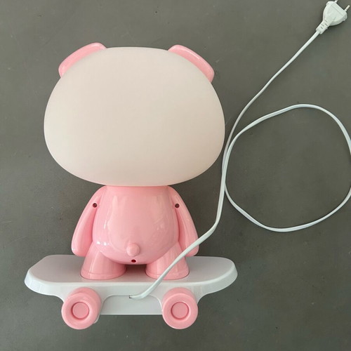 Pig Lamp with Skateboard like new