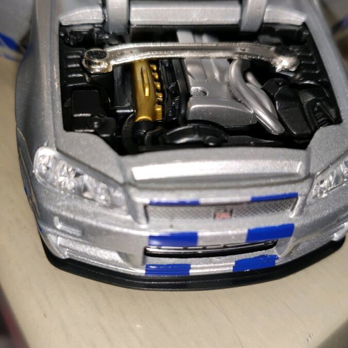 Nissan Skyline R34 1:32 toy car like new with lights and sounds