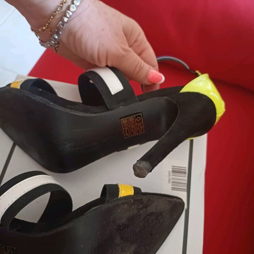 Women's sandals