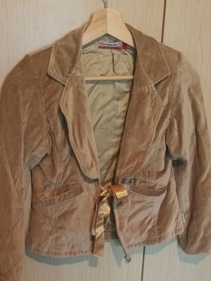 Velvet jacket Mini Raxevsky for 10-year-old girl like new, beige