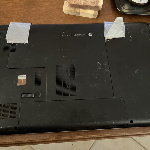 Hp laptop used for spare parts without charger