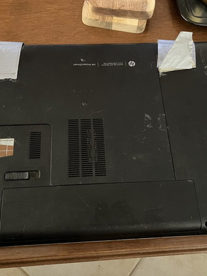 Laptop Hp μεταχειρισμένο για ανταλλακτικά χωρίς φορτιστή