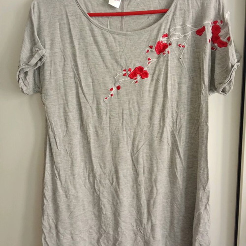 Prenatal maternity shirt with viscose used, size M, gray and red