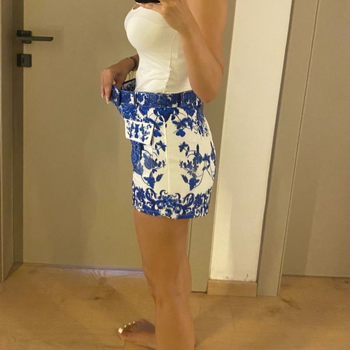 Serendipity shorts used, size medium, white and blue