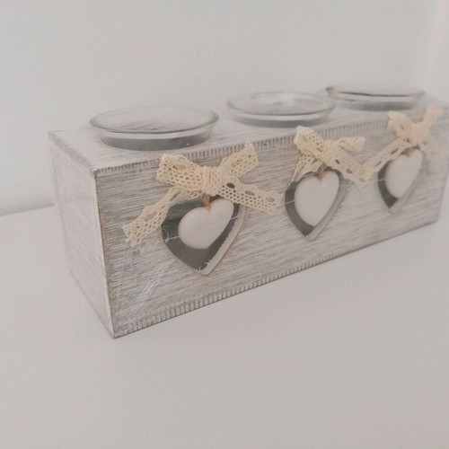 Decorative candles with three holders for tealights new