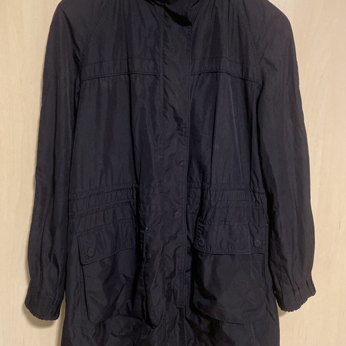Fidele Windbreaker like new with hidden hood and cotton lining