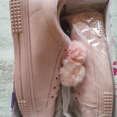 Women's pink shoes with pom-poms new Made In Italia