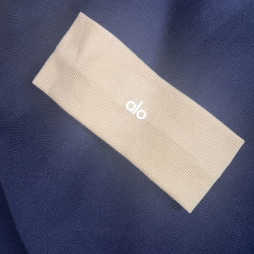 Alo Headband like new