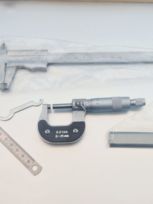 Micrometer 0.01mm 0-25mm new