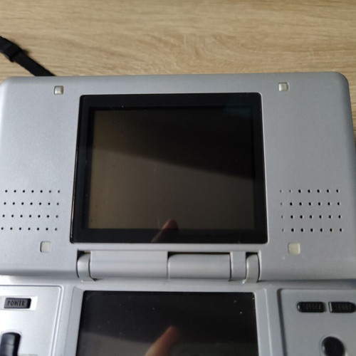 Nintendo DS (2004) used without charger and stylus