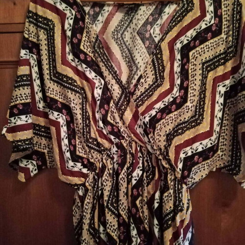 Dress colorful summer cool, like new, size L